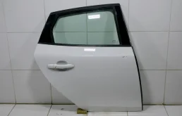 Дверь VOLVO V40 2012+ 31662587 MV, задняя правая