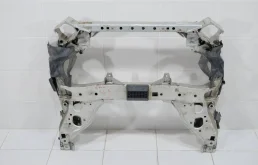 Подрамник BMW 1-Series 2004-2012 31116785639 E81/E87