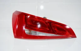 Фонарь AUDI Q5 2008+ 8R0945093 8R, левый