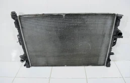 Радиатор охлаждения LAND ROVER RANGE ROVER EVOQUE 2011+ LR039530 L538