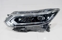Фара NISSAN QASHQAI 2017+ 26060HV05B J11, левая