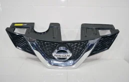 Решетка радиатора NISSAN X-TRAIL 2013+ 623104CE0A T32
