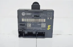 Блок комфорта двери AUDI Q7 2005+ 4F0959795M 4L, задний