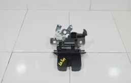Замок багажника AUDI Q3 2011+ 8K9827505A 8U