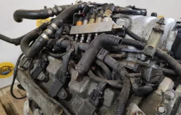 Двигатель для Lexus LS 2005 года на фотографиях