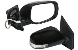 Стекла и зеркала для Toyota Corolla 2006 года на фотографиях