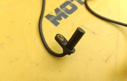 Датчик ABS передний правый для Mercedes-Benz E class на фотографиях