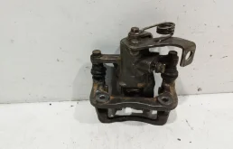 Суппорт задний левый для Hyundai Solaris 2013 года на фотографиях