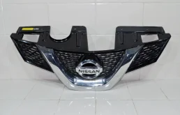 Решетка радиатора NISSAN X-TRAIL 2013+ 623104CE0A T32