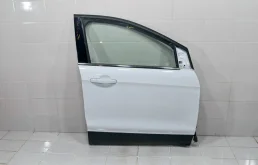 Дверь Ford Kuga 2012+ 2387793 CBS, передняя правая