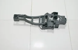 Кронштейн ручки двери FORD KUGA 1932916 CBS, передний левый