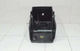 Площадка аккумулятора Ford Kuga 2014 2193637 CBS