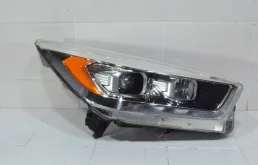Фара Ford Kuga 2016+ GV4113D154AD CBS, правая