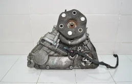 Раздаточная коробка BMW X5 2013 27107639273 E70