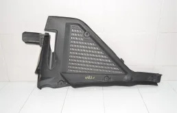Жабо решетка BMW X5 2006+ 64316945583 E70, левое