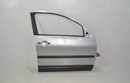 Дверь NISSAN QASHQAI 2011 H0100JD0M0 J10, передняя правая