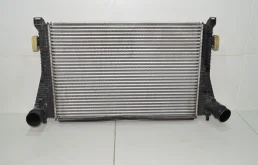 Интеркулер Audi A3 2014 5Q0145803N 8V 1.8L (CJSA)