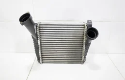 Интеркулер VOLKSWAGEN TOUAREG 2014 7L6145803D FL/NF 3.0L TDI CJMA, левый