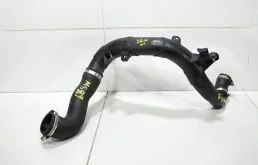 Патрубок интеркулера Audi A3 2014 5Q0145840 8V 1.8L (CJSA)