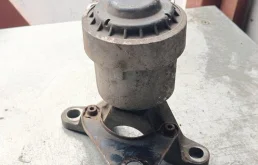 Опора двс ford Mondeo 4 2009-2014