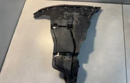 Кронштейн переднего бампера Volvo V70 08693181, левый