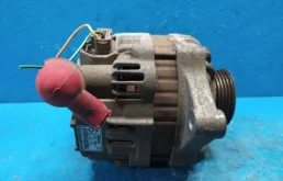 Генератор для Nissan Primera 1999 года на фотографиях