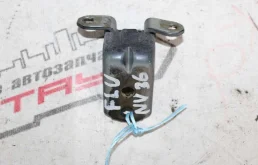 ПЕТЛЯ ДВЕРИ NISSAN INFINITI ПЕРЕДНЯЯ ЛЕВАЯ ВЕРХНЯЯ 80401JK00A