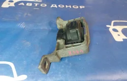 подушка двигателя FORD FOCUS CB8 IQDB - 1811464