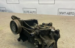 Кронштейн генератора Audi Q5 2010 06H903143E 8R 2.0