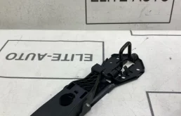 Крючок капота Audi A6 2012 4G0823480 C7