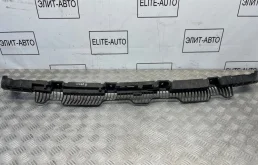 Кронштейн бампера VW Golf 2013 5G6807863A 7 1.2, задний