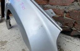 Дверь передняя левая для Suzuki Grand Vitara 1999 года на фотографиях