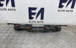 Кронштейн бампера Opel Astra 2012 13264477 J 1.4, передний