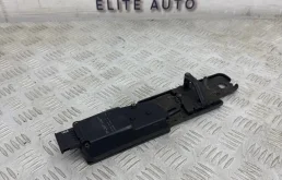 Замок багажника Audi Q7 2008 4F9827383B 4L 4.2