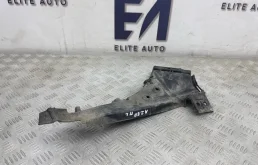 Кронштейн бампера Audi Q7 2008 4L0807283B 4L 4.2, передний левый