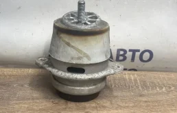 Опора ДВС Volkswagen Touareg 7P6199131 NF 3.6
