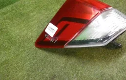 Фонарь левый для Subaru Forester на фотографиях