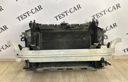 Кассета радиаторов сборе передней панелью Audi Q7 2015- 4M
