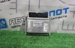 Блок управления двигателем Audi A4 III 8E0909557S 8EC ALT