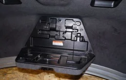 Замок багажника Audi A8 II OE532000 4E2