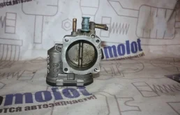 Заслонка дроссельная Audi A4 A6 A8 Passat OE532000 ASN