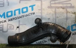Патрубок интеркулера Audi Passat 1K0145840R BZB