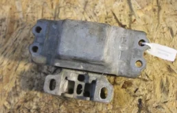 Подушка ДВС Audi A3 1K0199555