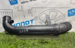 Патрубок воздушного фильтра Volkswagen Tiguan 1K0129654BE NF CAW CAWA