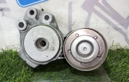 Натяжитель ремня Audi A 03C145299J CAV