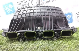 Коллектор впускной Volkswagen Golf Jetta Touran 03C129711Q BLG