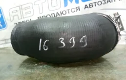 Патрубок интеркулера Audi Volkswagen A1 Q3 Golf Eos Jetta Touran Scirocco Tiguan Sharan Polo 1K0145838L BLG CAV CAVD
