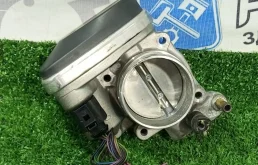 Дроссельная заслонка Audi A3 06F133062 BLX
