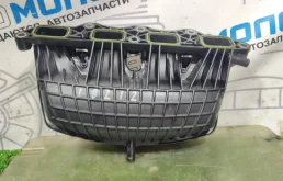 Коллектор впускной Volkswagen Golf 03C129711Q BLG