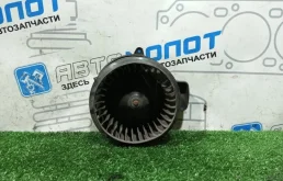 Моторчик печки Audi A6 4H2820021B C7 CHV